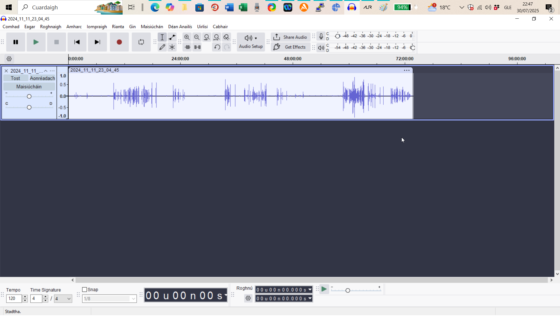 Audacity_graph_on_4-gigbyte_file_after_many_tens_of_minutes_opening.png